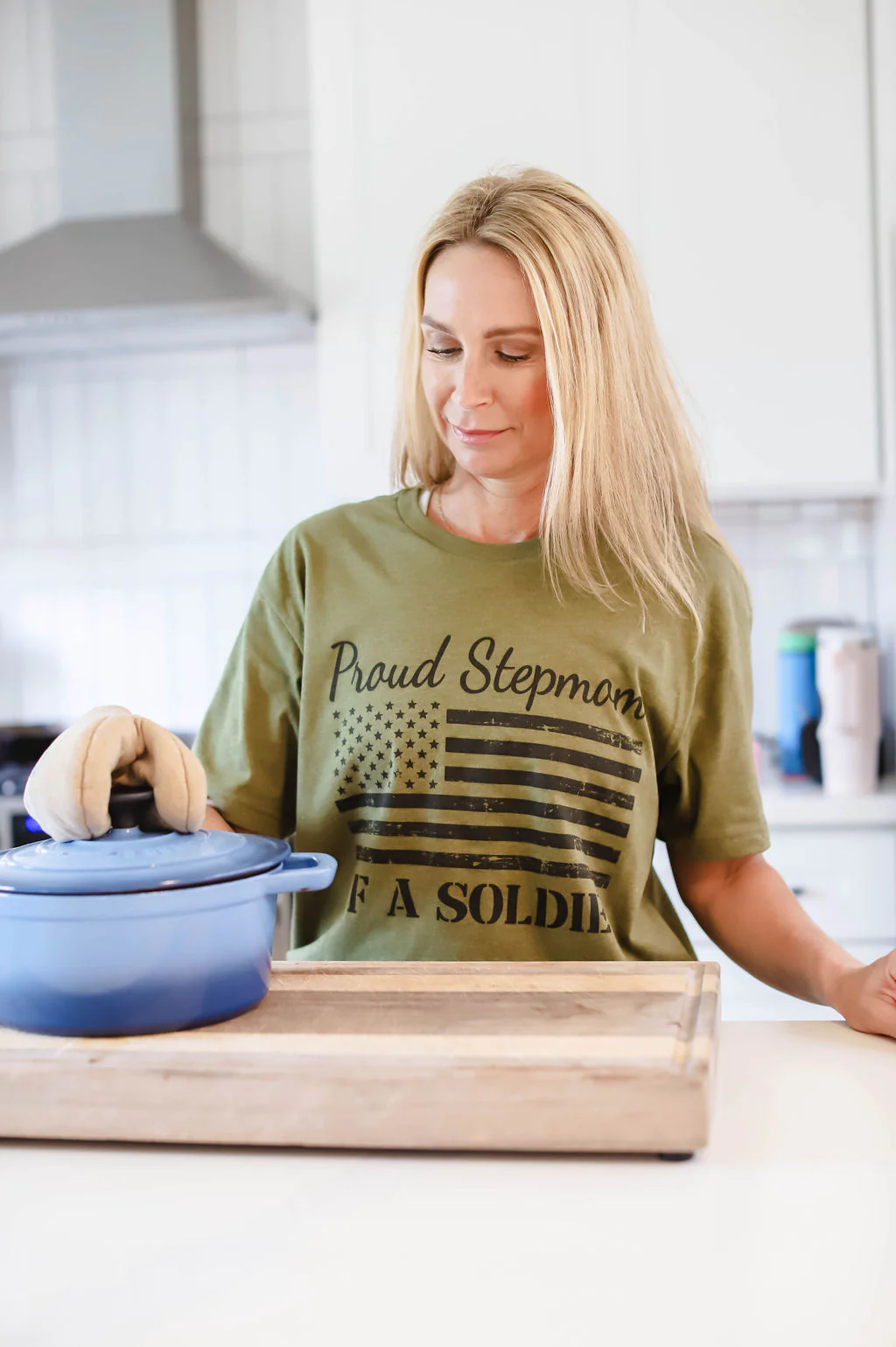 Proud Step Mom of a Soldier Flag T-Shirt (Military Green) - Image 3